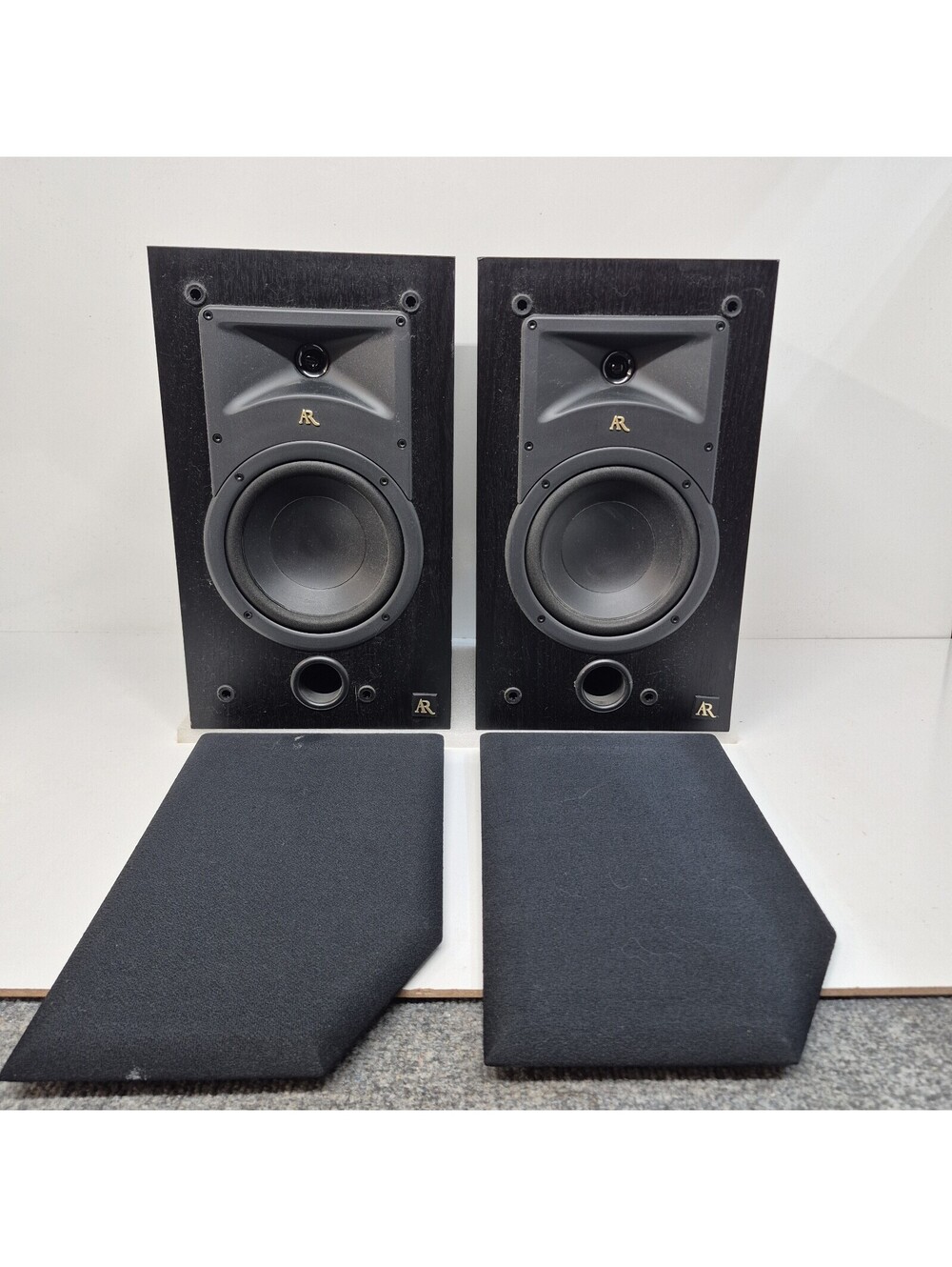 Acoustic Research AR 215 PS 2-Way Bookshelf Speakers Pair w/ Box Tested